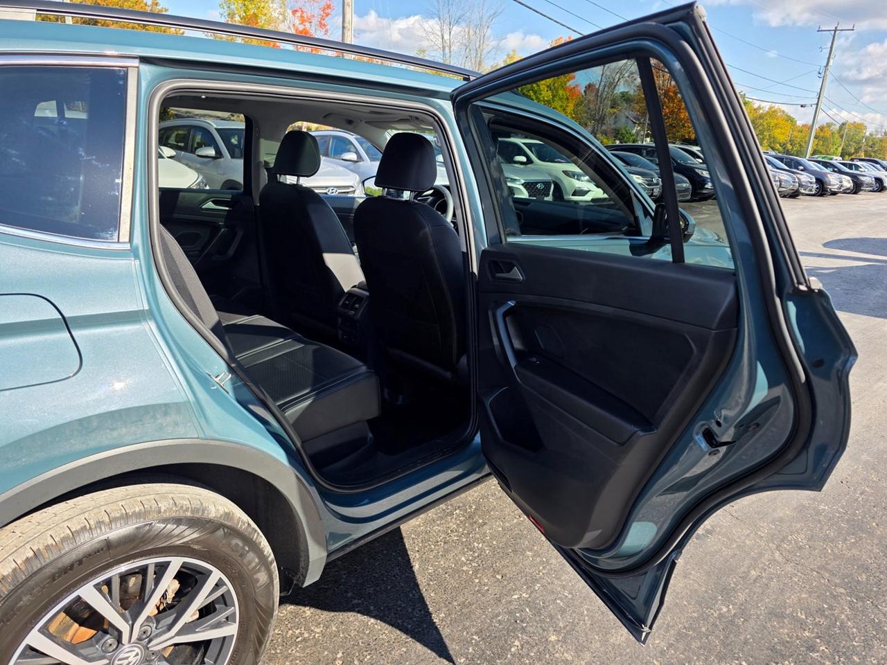 2021 Volkswagen Tiguan SE 4MOTION Photo