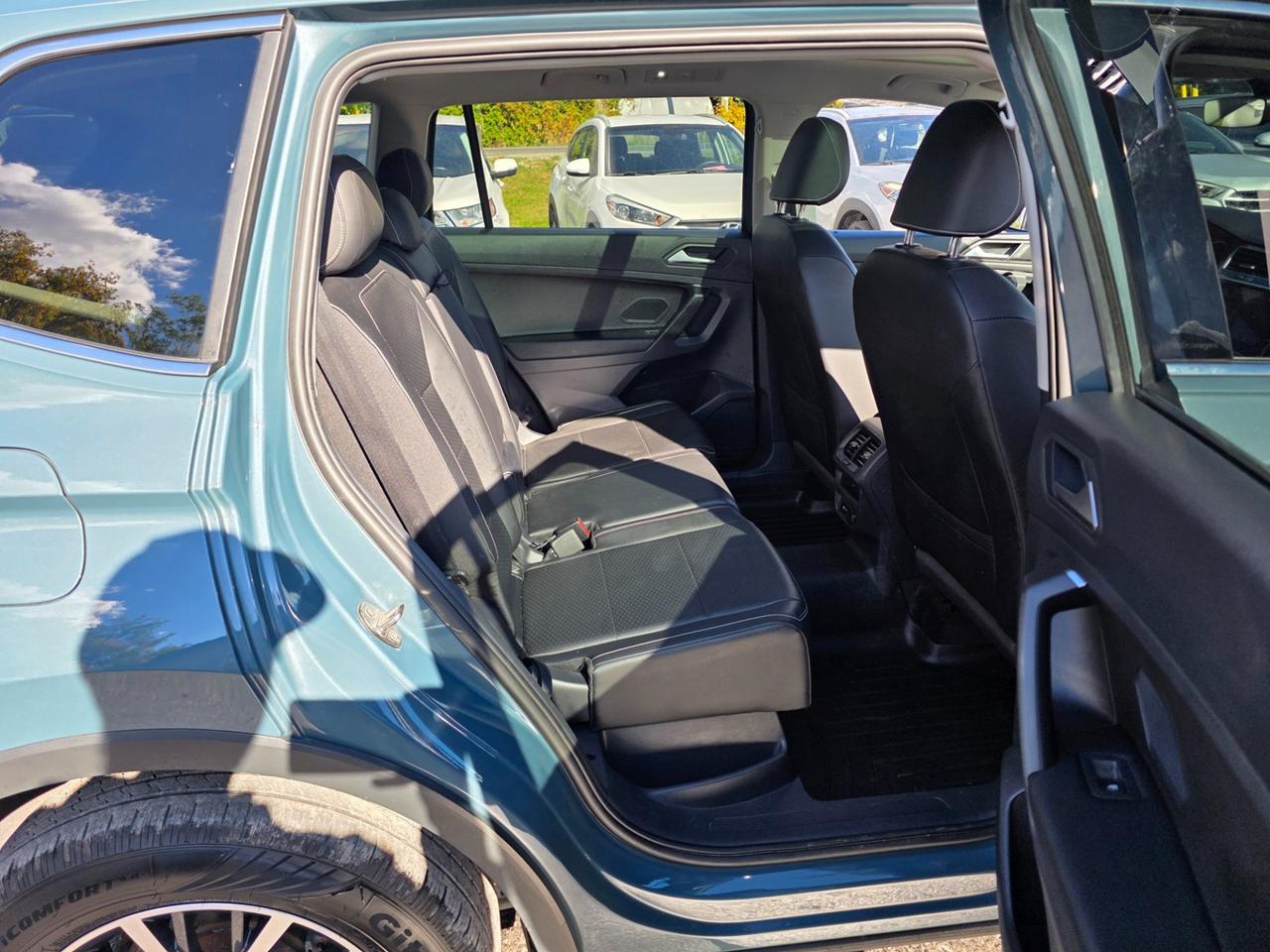 2021 Volkswagen Tiguan SE 4MOTION Photo