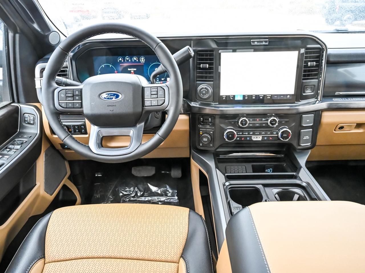 2026 Ford F-250 Super Duty SRW Lariat Photo
