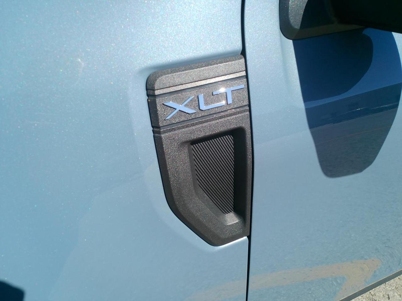 2024 Ford Maverick Hybrid XLT FWD SuperCrew Photo