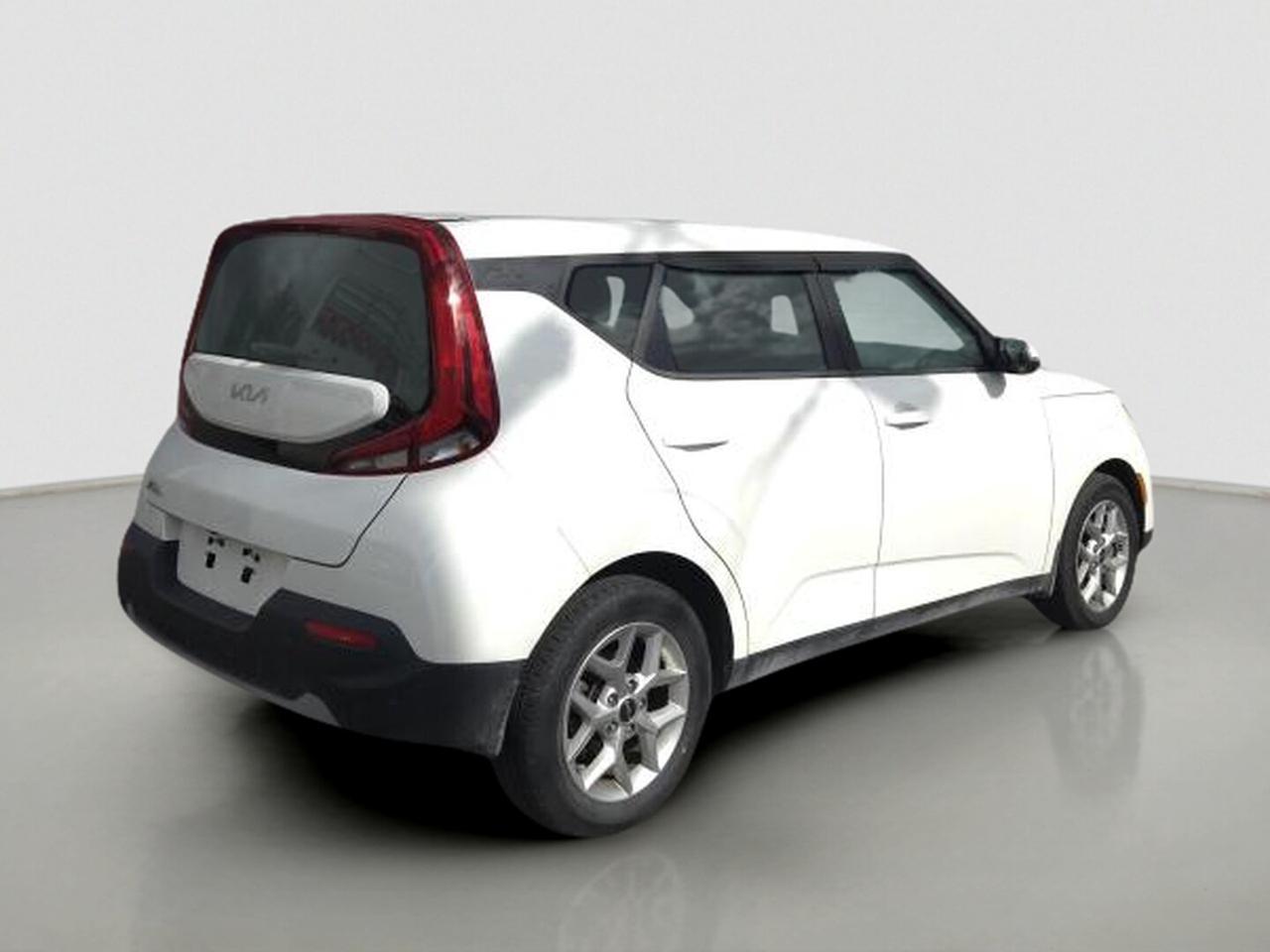 2022 Kia Soul EX IVT Photo4
