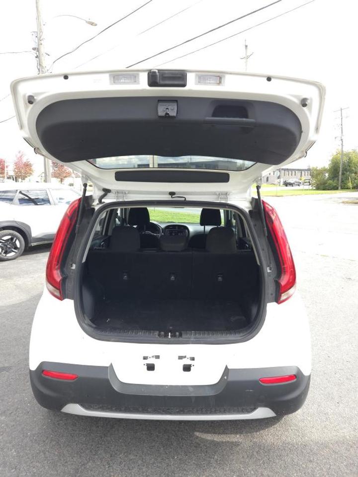 2022 Kia Soul EX IVT Photo