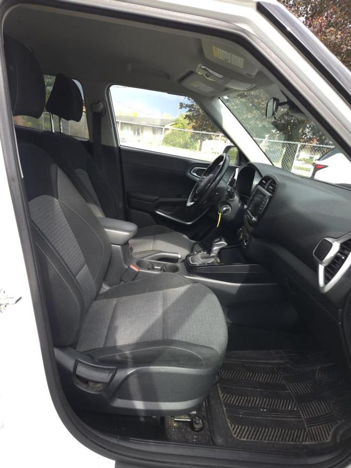 2022 Kia Soul EX IVT Photo