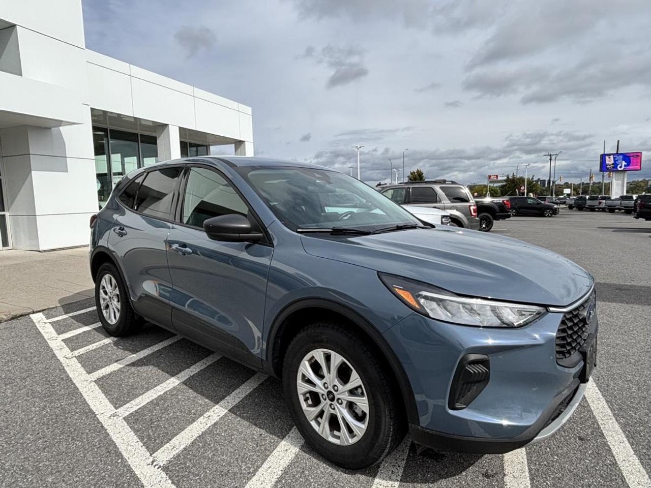 2025 Ford Escape Active Photo