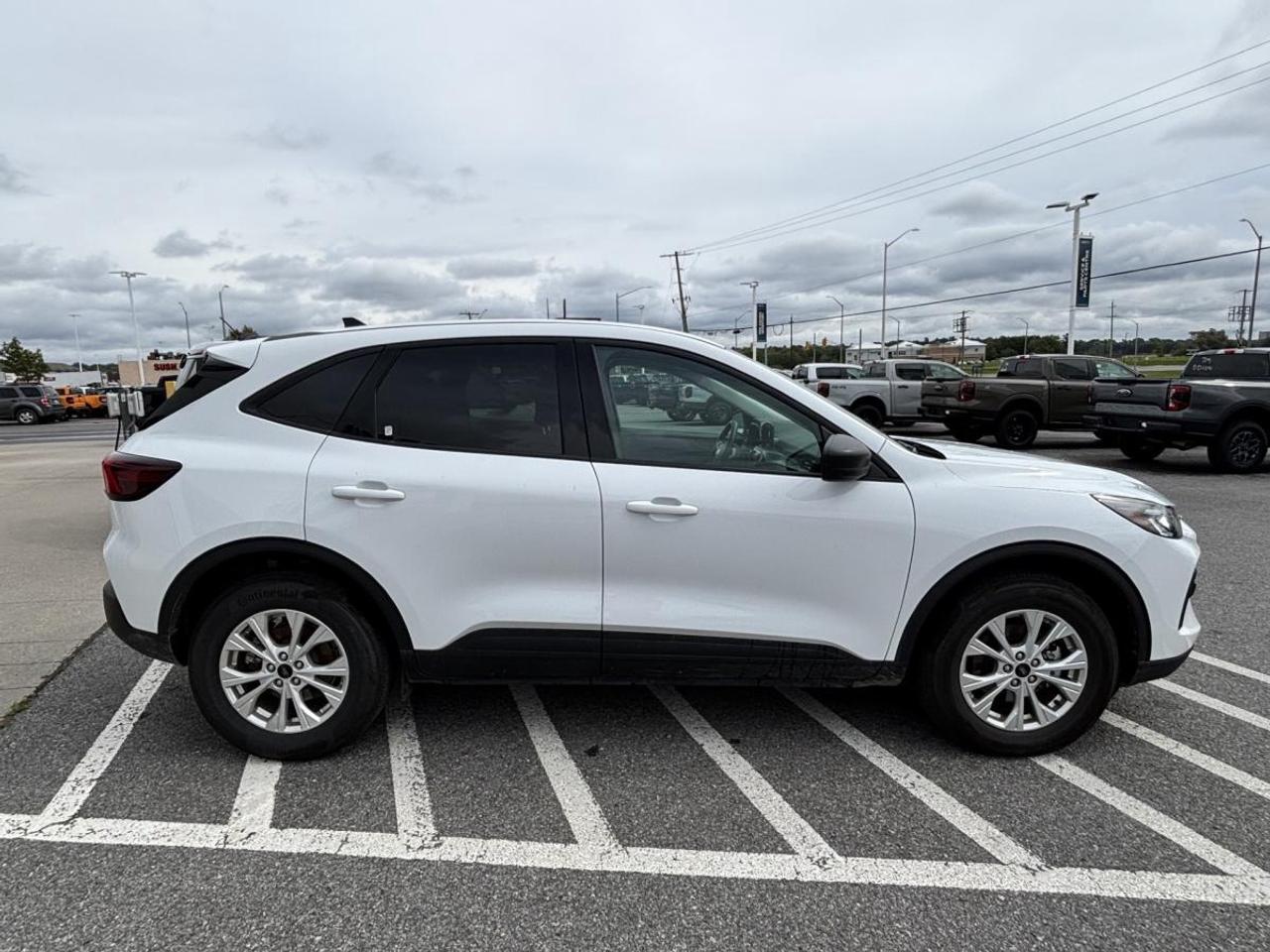 2025 Ford Escape Active Photo