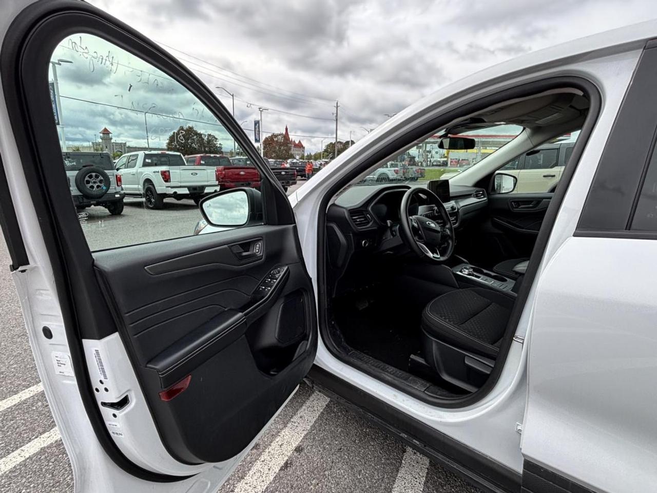 2025 Ford Escape Active Photo