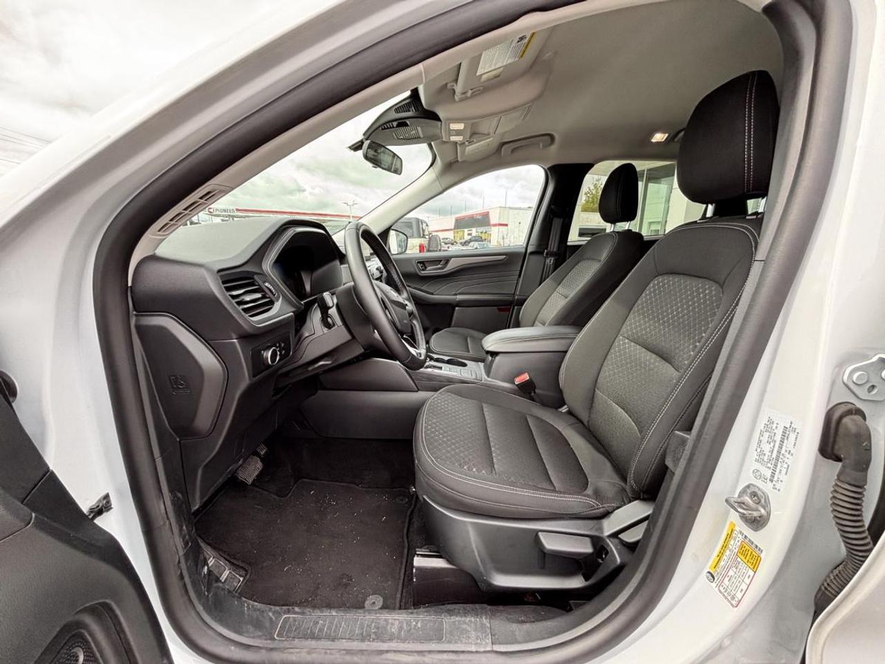 2025 Ford Escape Active Photo