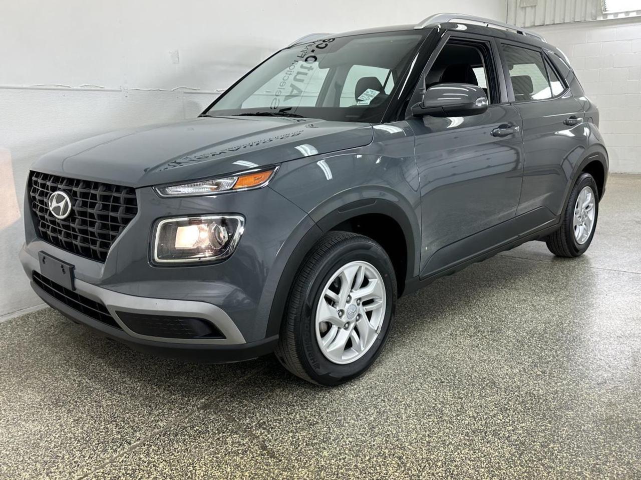 2026 Hyundai Venue Preferred PREFERRED/AUTO/AC/POWER GROUP/ALLOYS/MORE! Photo2