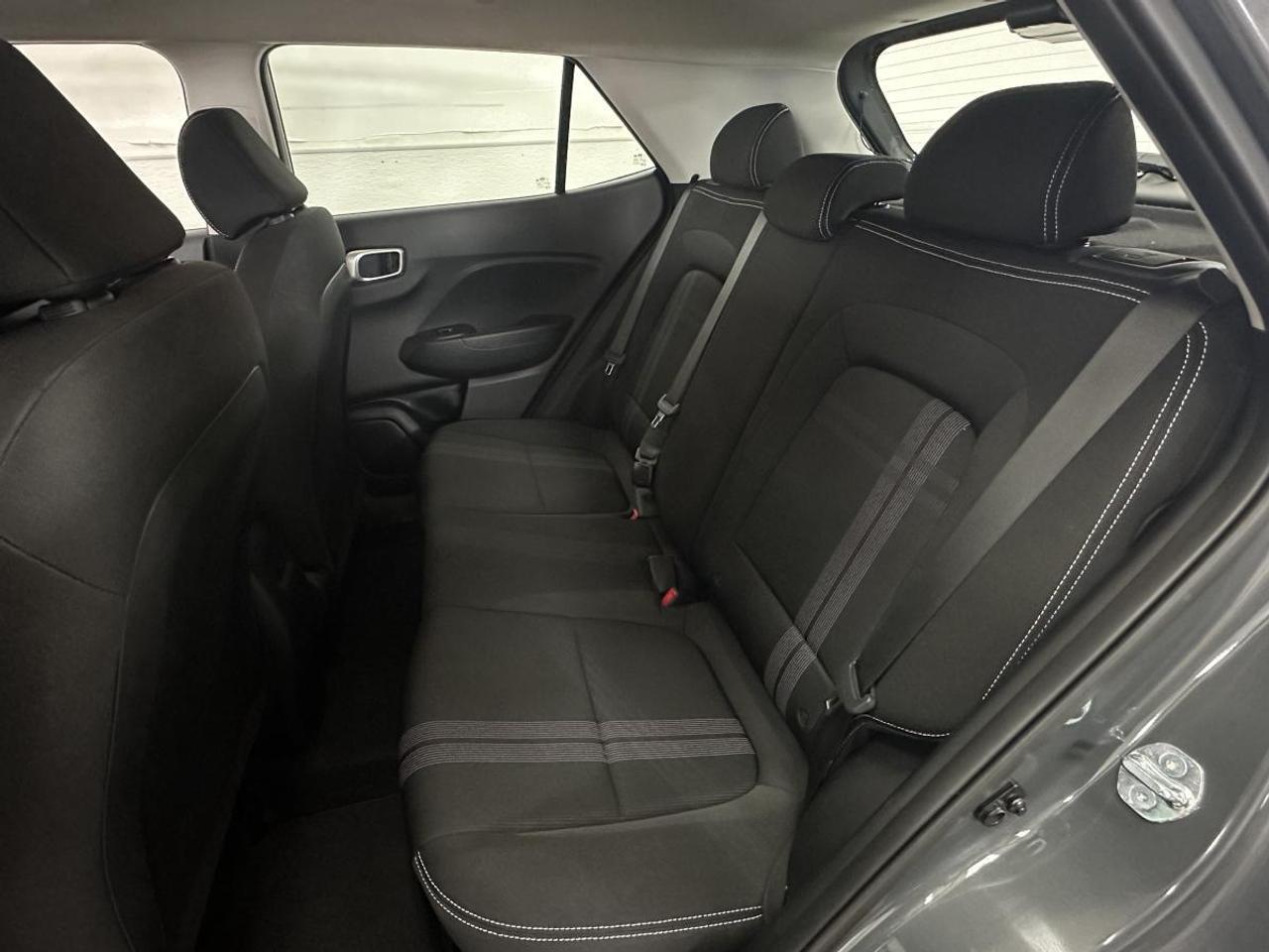 2026 Hyundai Venue Preferred PREFERRED/AUTO/AC/POWER GROUP/ALLOYS/MORE! Photo