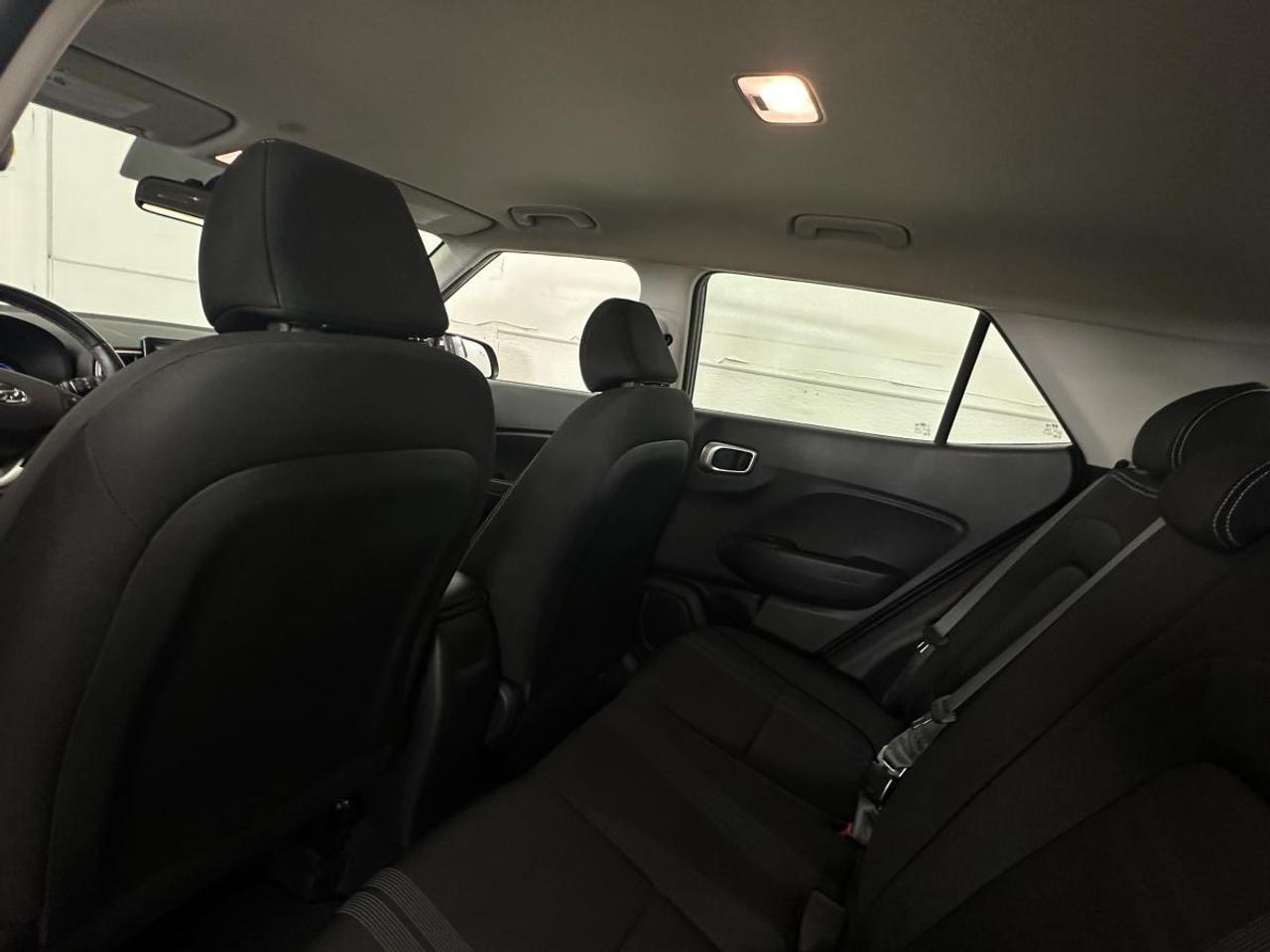 2026 Hyundai Venue Preferred PREFERRED/AUTO/AC/POWER GROUP/ALLOYS/MORE! Photo