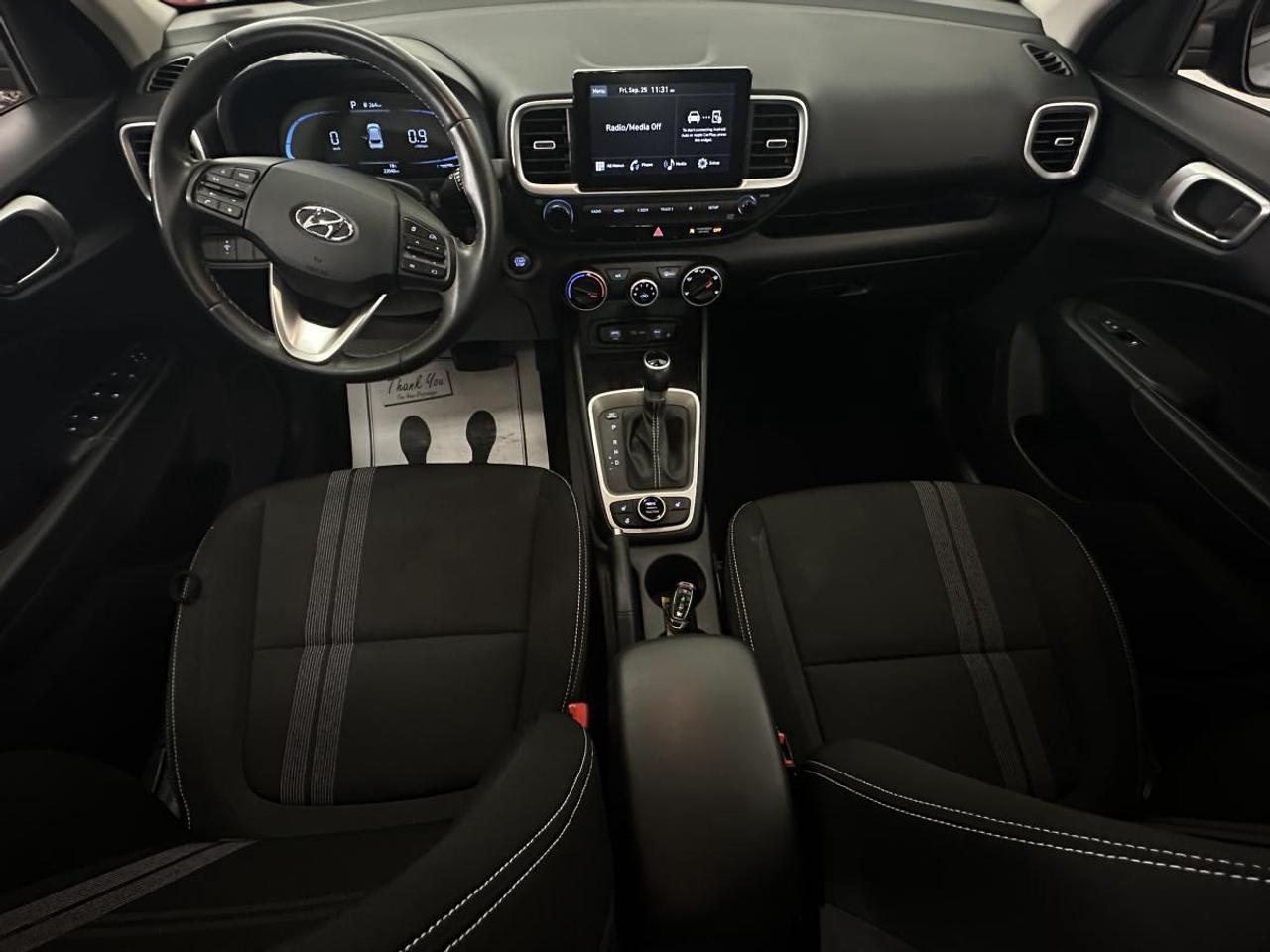 2026 Hyundai Venue Preferred PREFERRED/AUTO/AC/POWER GROUP/ALLOYS/MORE! Photo