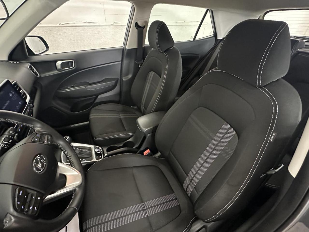 2026 Hyundai Venue Preferred PREFERRED/AUTO/AC/POWER GROUP/ALLOYS/MORE! Photo