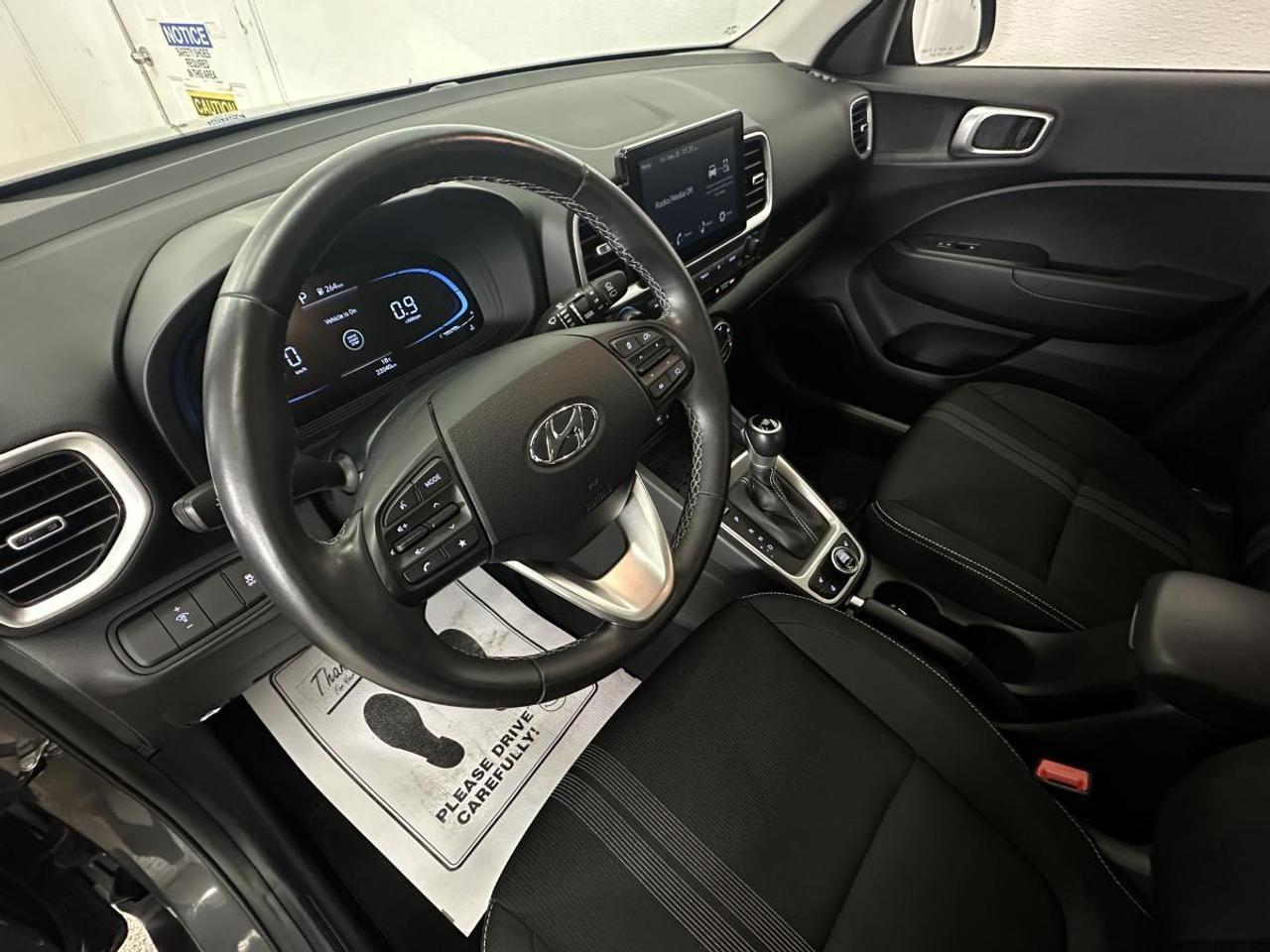 2026 Hyundai Venue Preferred PREFERRED/AUTO/AC/POWER GROUP/ALLOYS/MORE! Photo