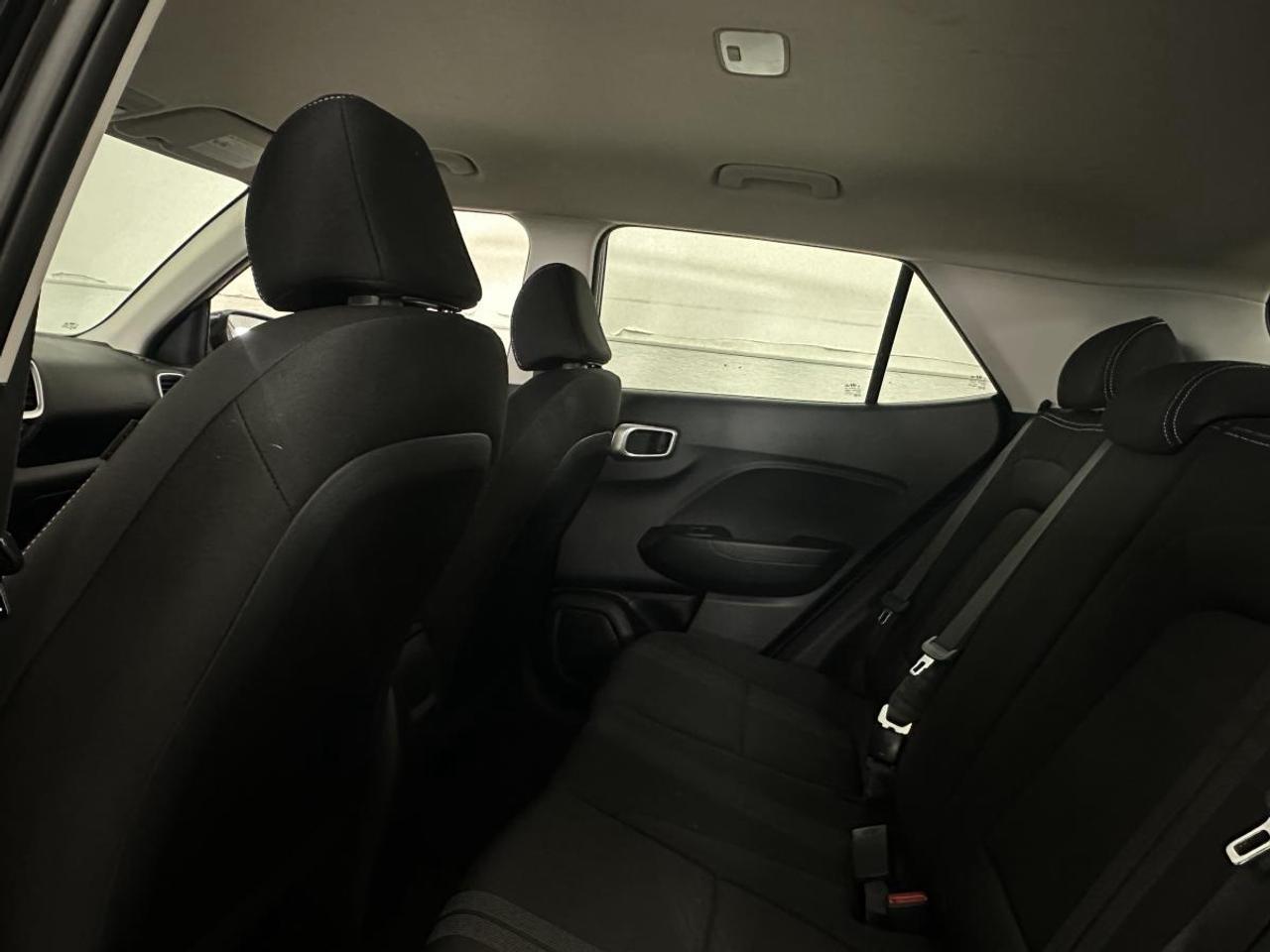 2026 Hyundai Venue Preferred PREFERRED/AUTO/AC/POWER GROUP/ALLOYS/MORE! Photo