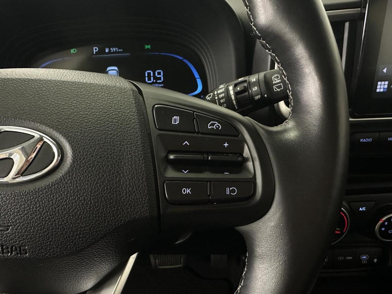 2026 Hyundai Venue Preferred PREFERRED/AUTO/AC/POWER GROUP/ALLOYS/MORE! Photo