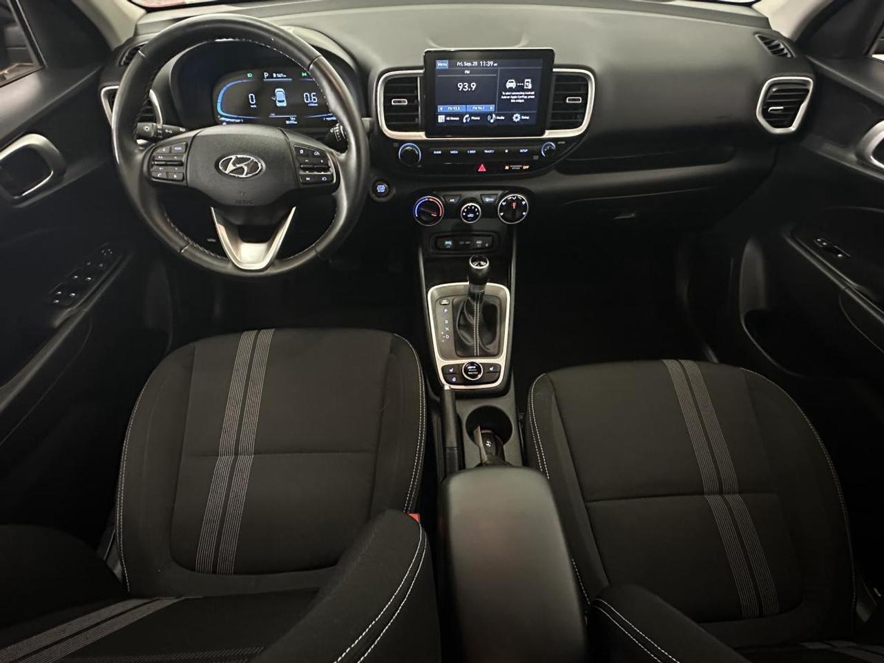 2026 Hyundai Venue Preferred PREFERRED/AUTO/AC/POWER GROUP/ALLOYS/MORE! Photo