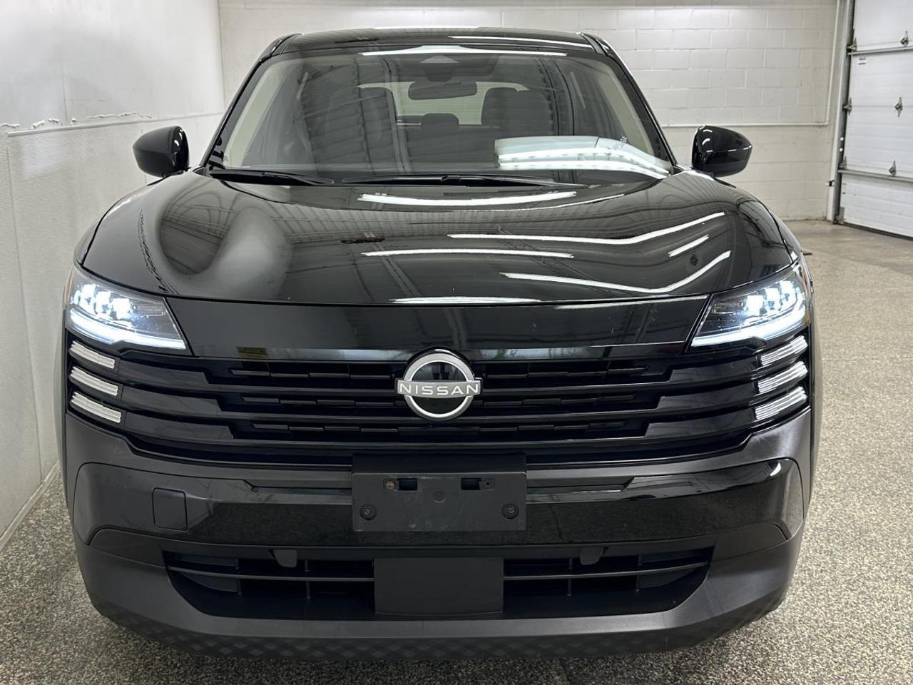 2026 Nissan Kicks SV/AWD/ALLOYS/SUPER BLACK! Photo5