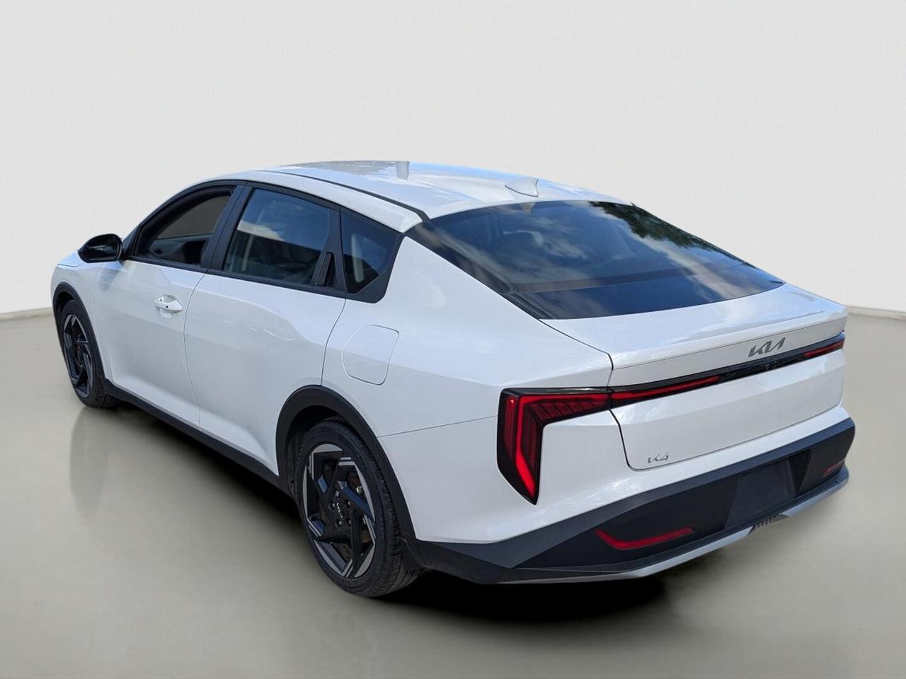 2025 Kia K4 EX Photo