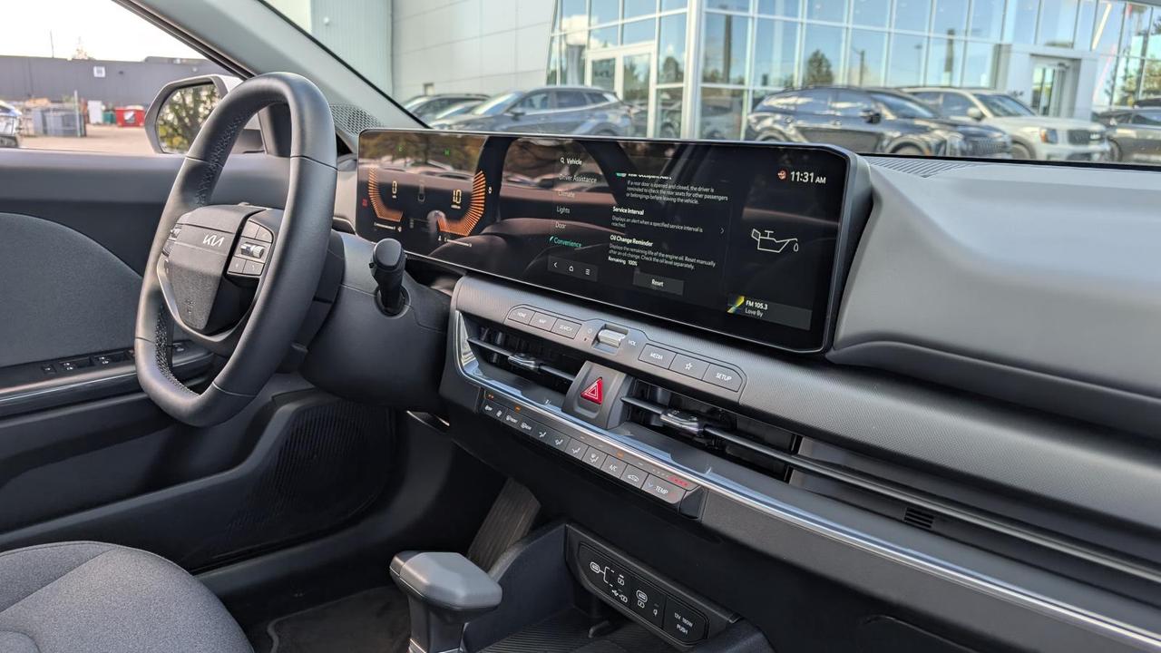 2025 Kia K4 EX Photo