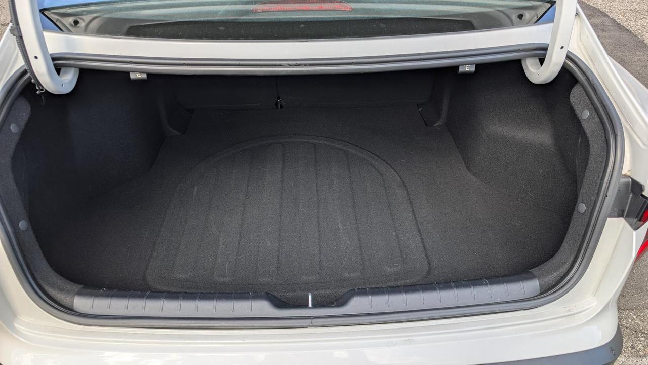 2025 Kia K4 EX Photo