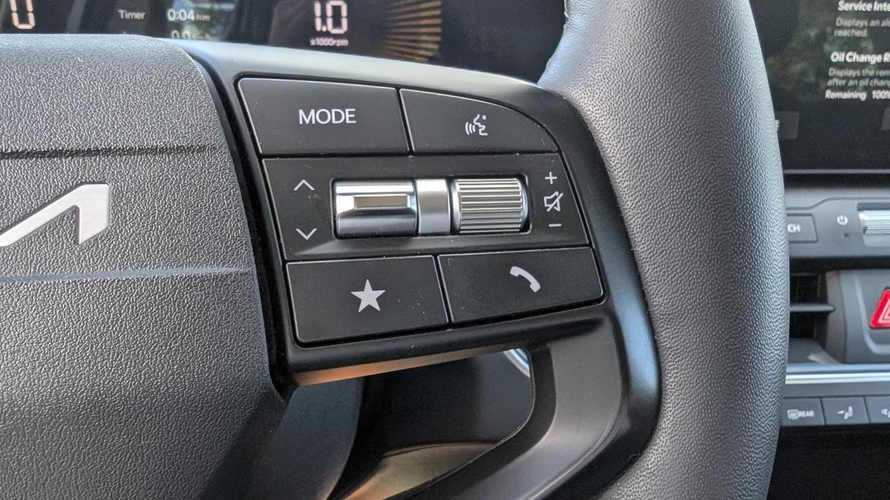 2025 Kia K4 EX Photo
