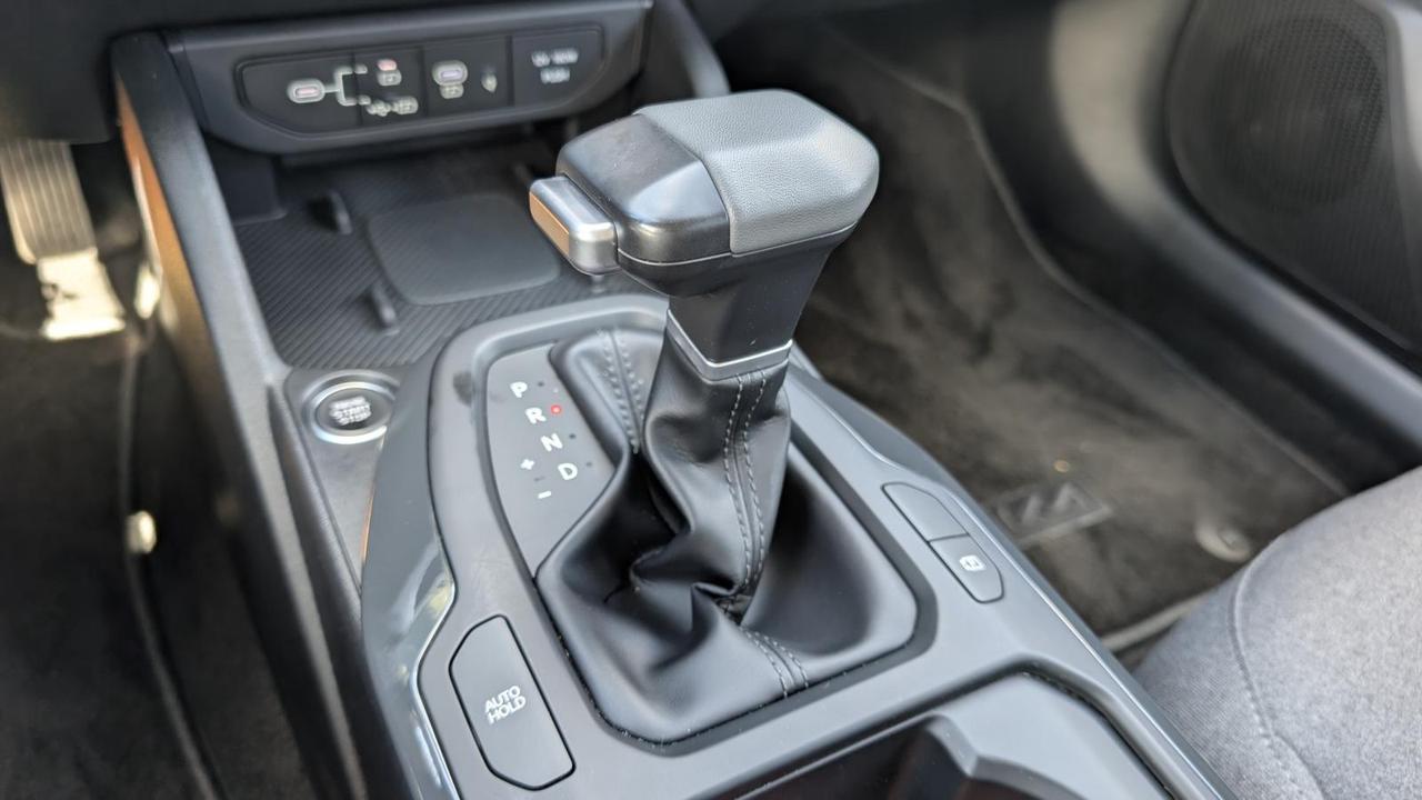2025 Kia K4 EX Photo