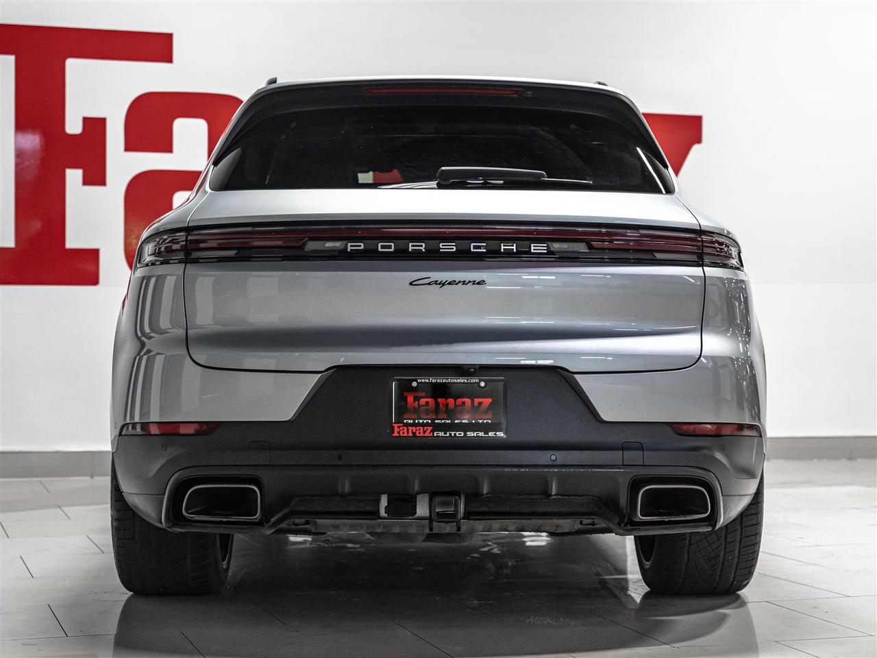 2024 Porsche Cayenne Premium Plus|22inch SportDesign Wheels|Club Leather Photo