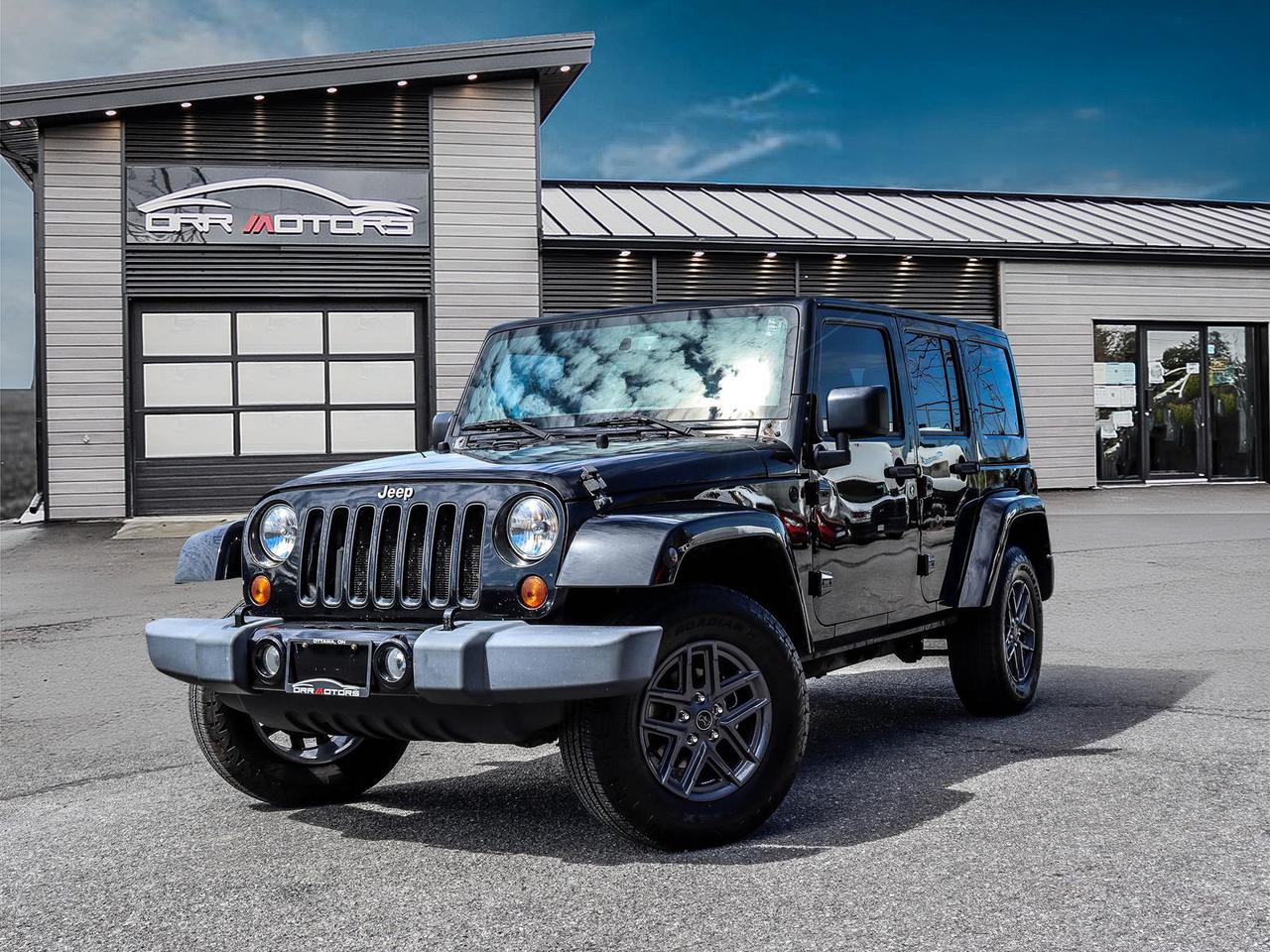 2017 Jeep Wrangler 4WD 4DR SAHARA - Photo #1