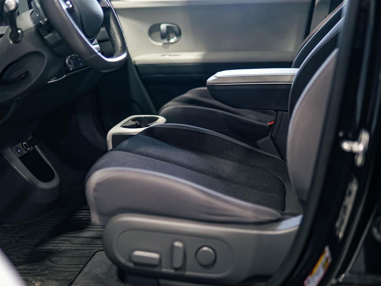 2022 Hyundai IONIQ 5 PREFERRED AWD | LONG RANGE 4 NEW TIRES Photo