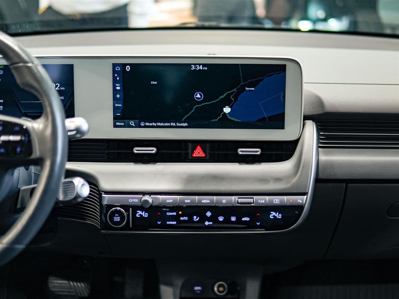 2022 Hyundai IONIQ 5 PREFERRED AWD | LONG RANGE 4 NEW TIRES Photo