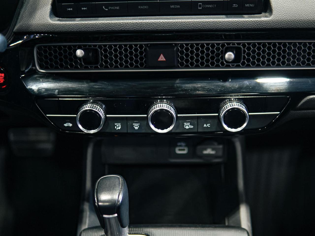 2022 Honda Civic SPORT | HATCHBACK | SUNROOF | NO ACCIDENTS Photo