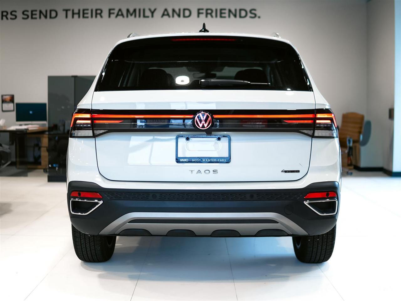 2025 Volkswagen Taos COMFORTLINE | AWD | 1 OWNER | NO ACCIDENTS Photo