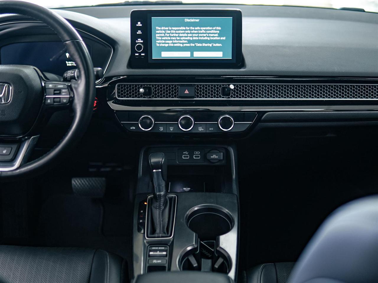 2023 Honda Civic TOURING | NAV | LTHR | ROOF | NO ACCIDENTS Photo