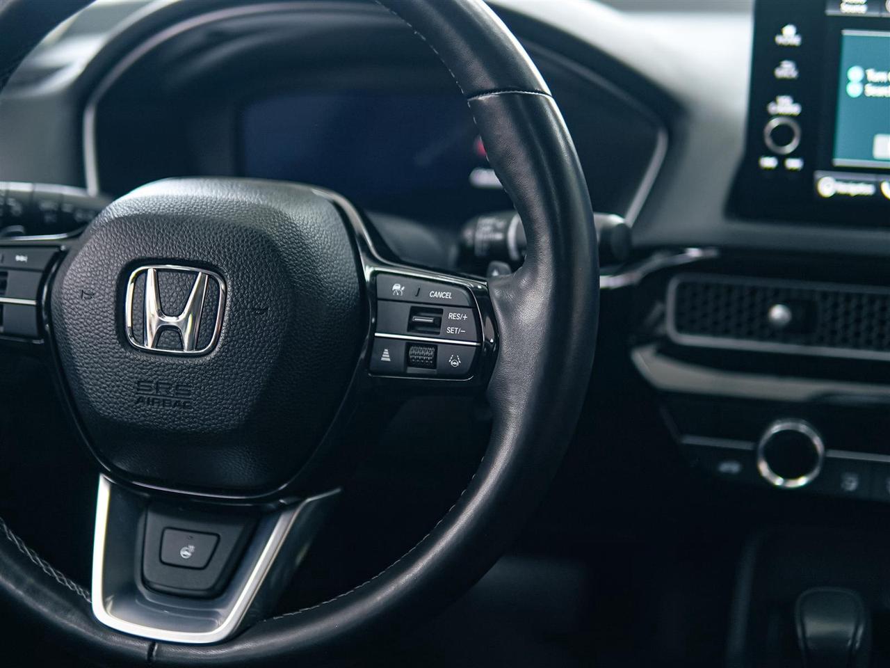 2023 Honda Civic TOURING | NAV | LTHR | ROOF | NO ACCIDENTS Photo