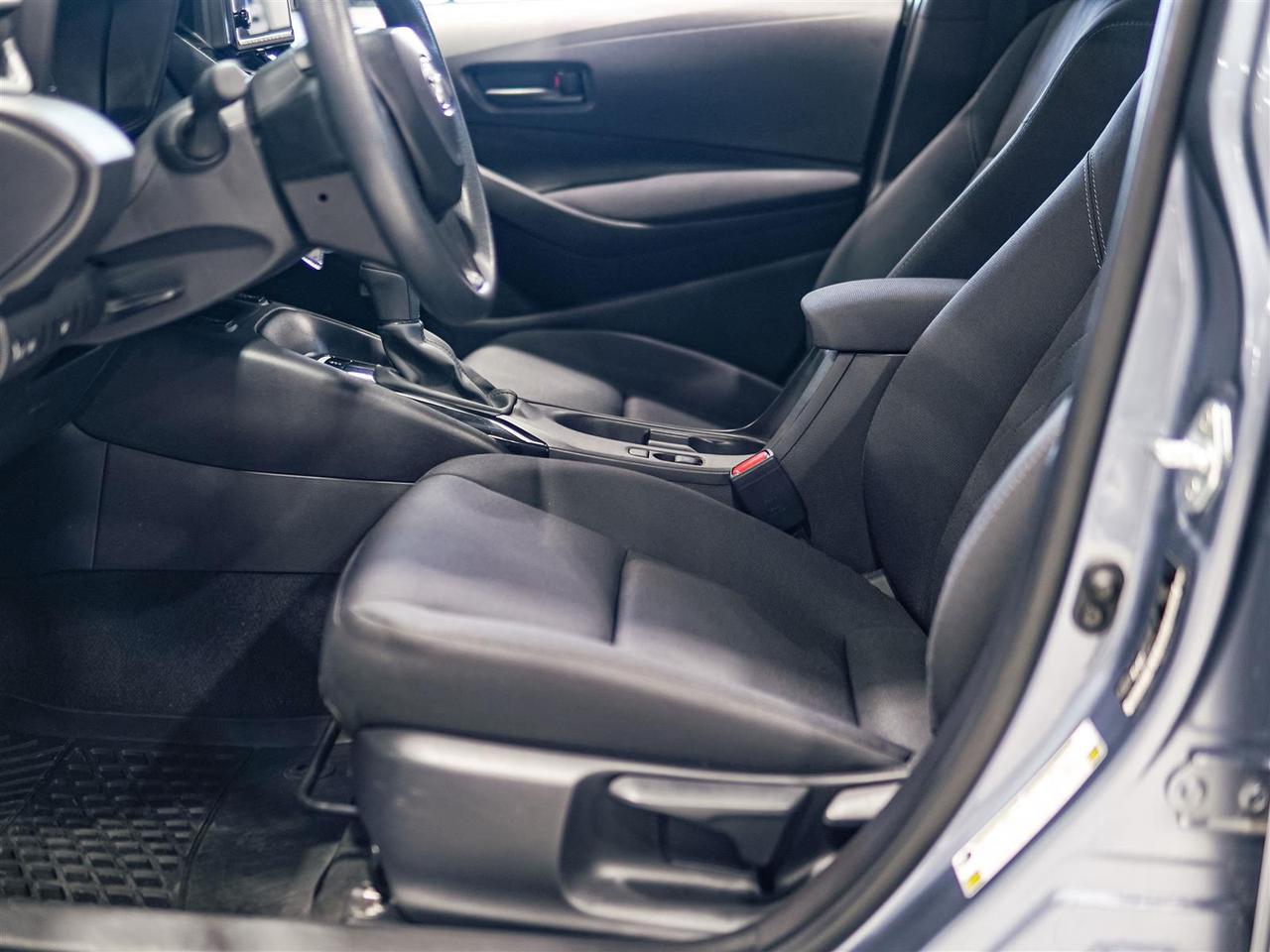 2025 Toyota Corolla LE | BLIND SPOT | APP CONNECT | NO ACCIDENTS Photo