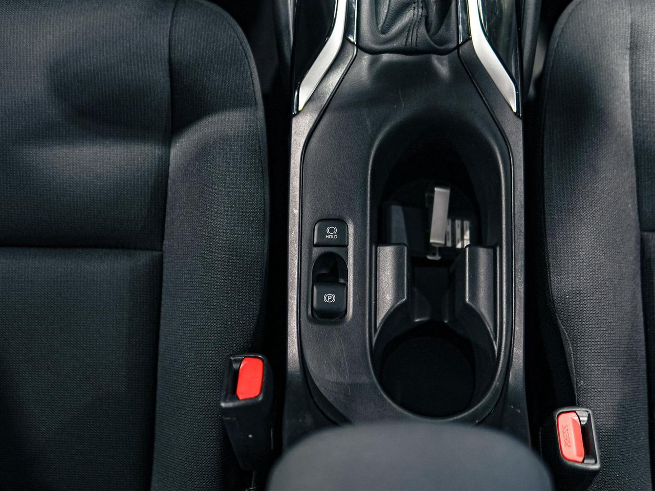 2025 Toyota Corolla LE | BLIND SPOT | APP CONNECT | NO ACCIDENTS Photo