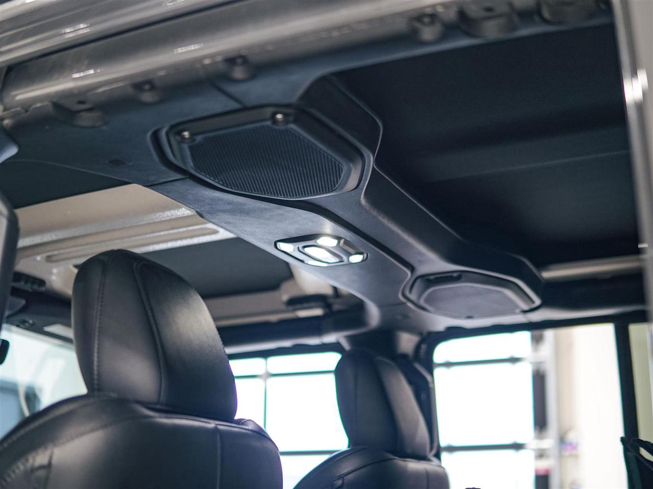 2023 Jeep Wrangler SAHARA ALTITUDE 4x4 | NO ACCIDENTS | LEATHER | DUAL TOP Photo