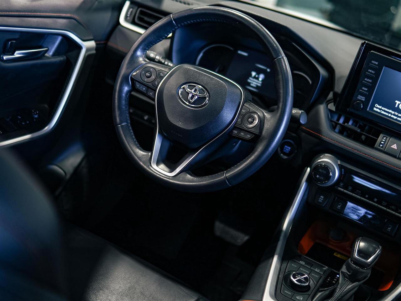 2022 Toyota RAV4 TRAIL AWD | NO ACCIDENTS | LEATHER | SUNROOF Photo