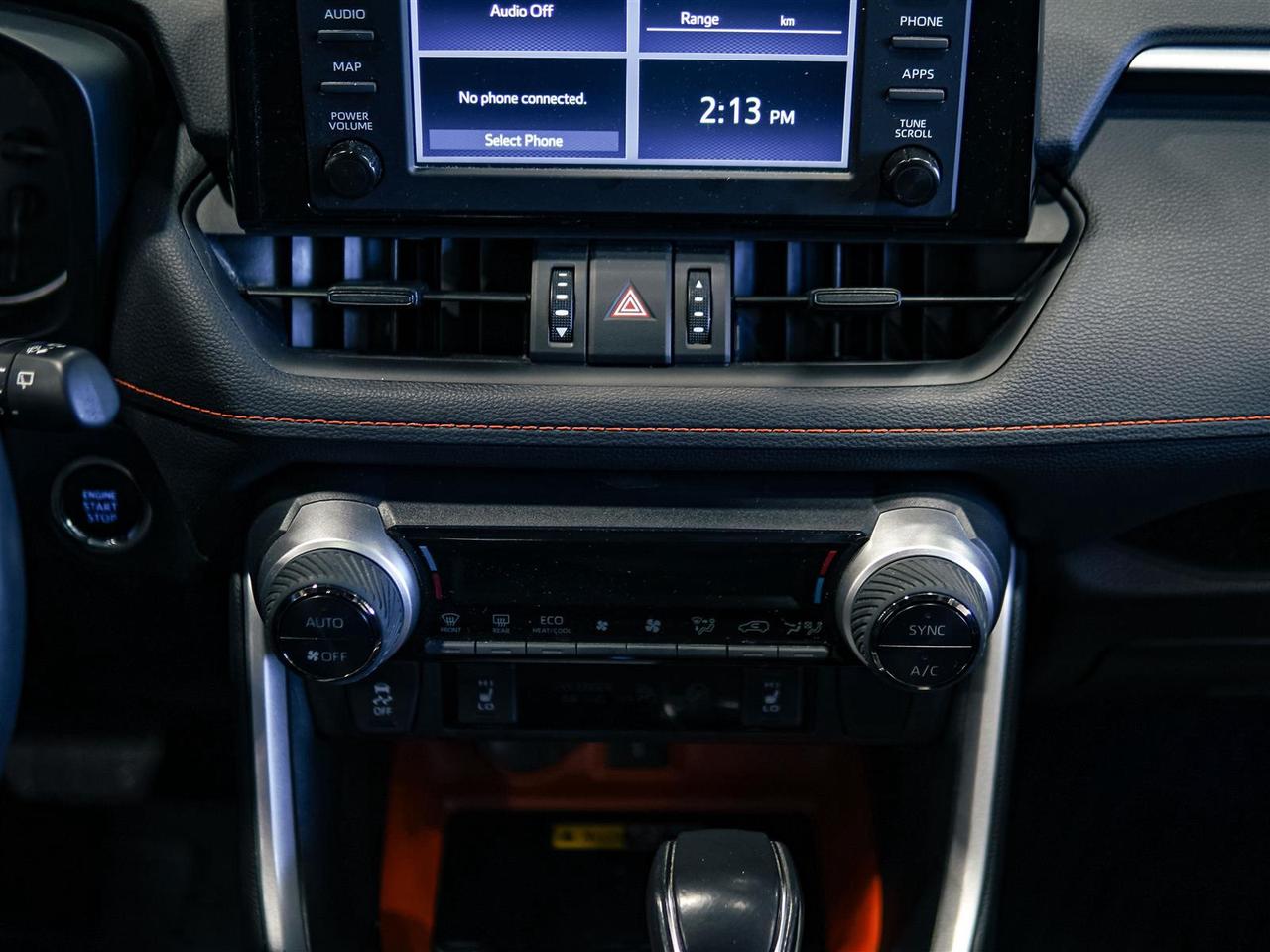 2022 Toyota RAV4 TRAIL AWD | NO ACCIDENTS | LEATHER | SUNROOF Photo