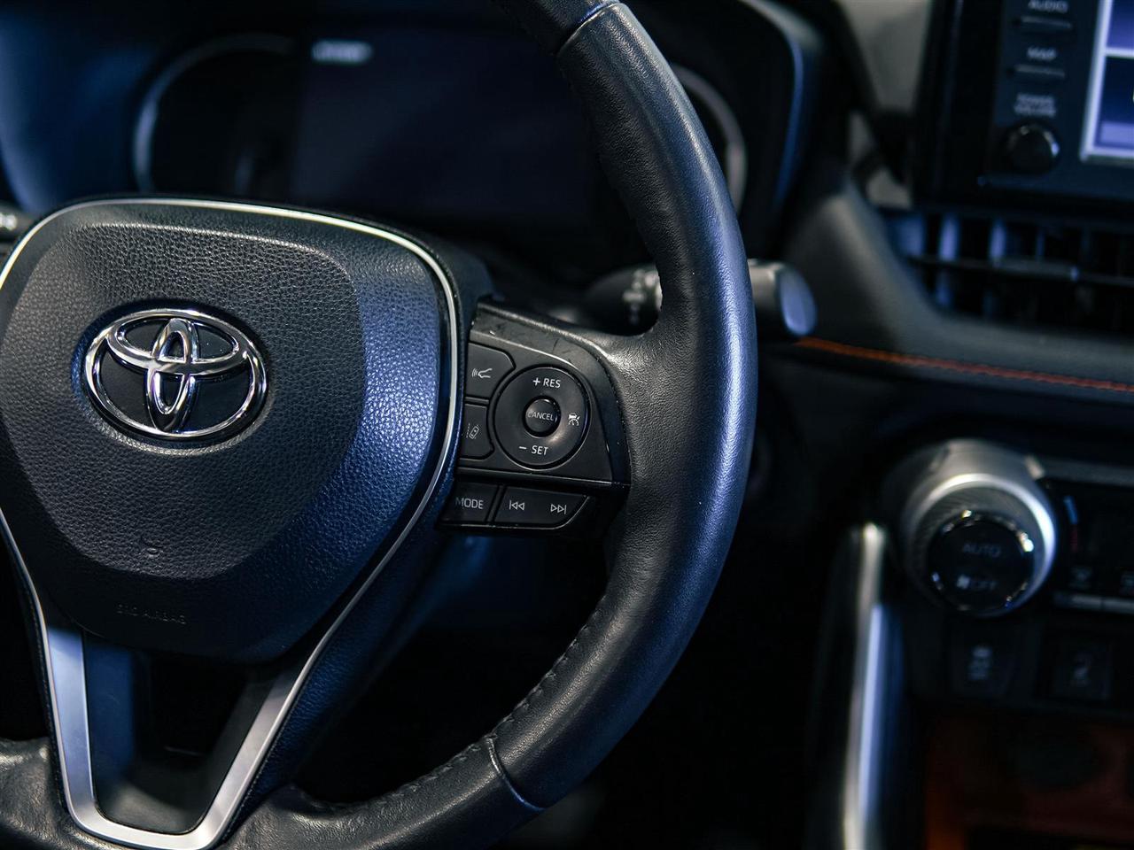 2022 Toyota RAV4 TRAIL AWD | NO ACCIDENTS | LEATHER | SUNROOF Photo
