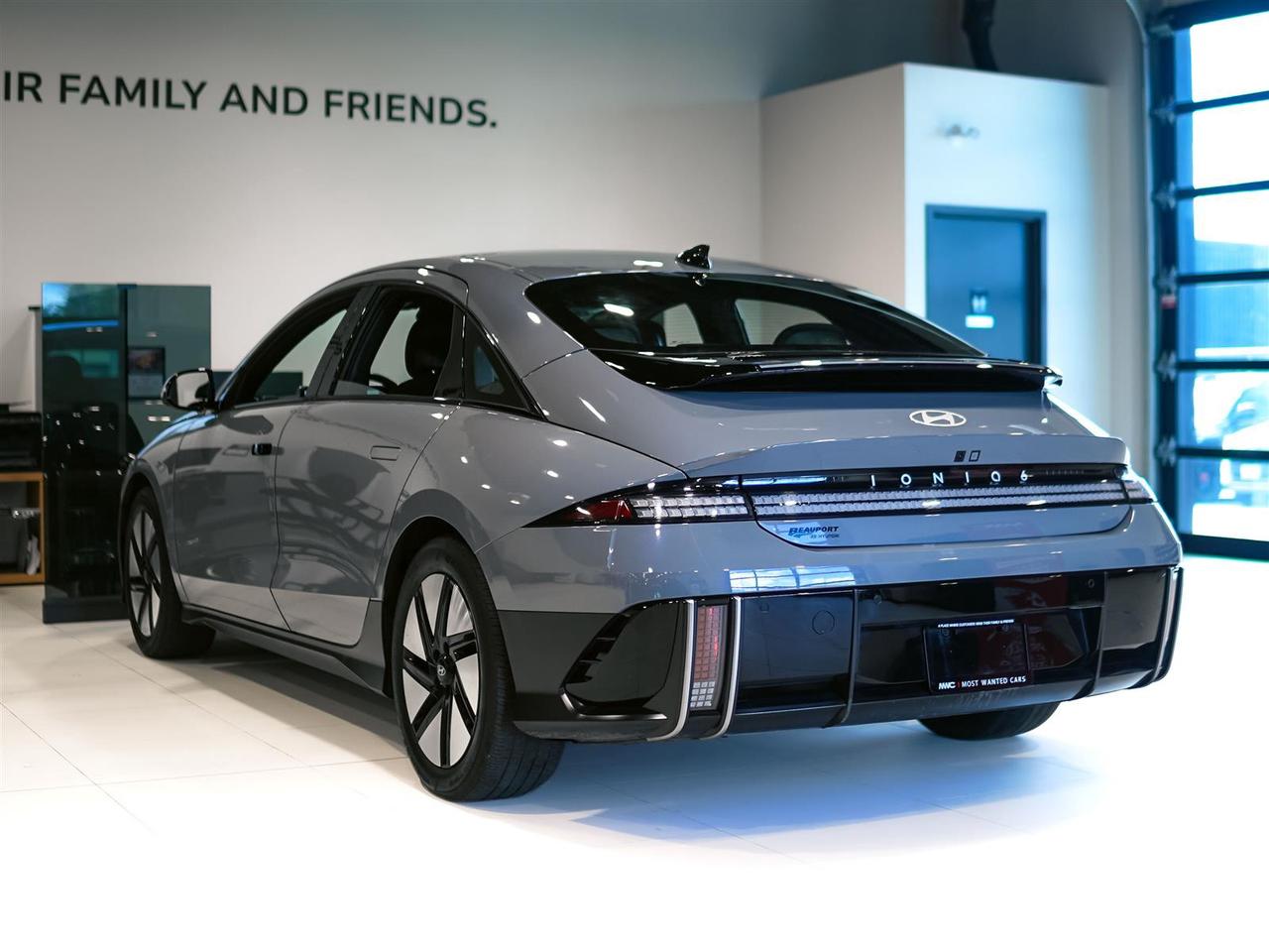 2024 Hyundai IONIQ 6 LONG RANGE | HYUNDAI SERVICED | 1 OWNER | NO ACCIDENTS Photo