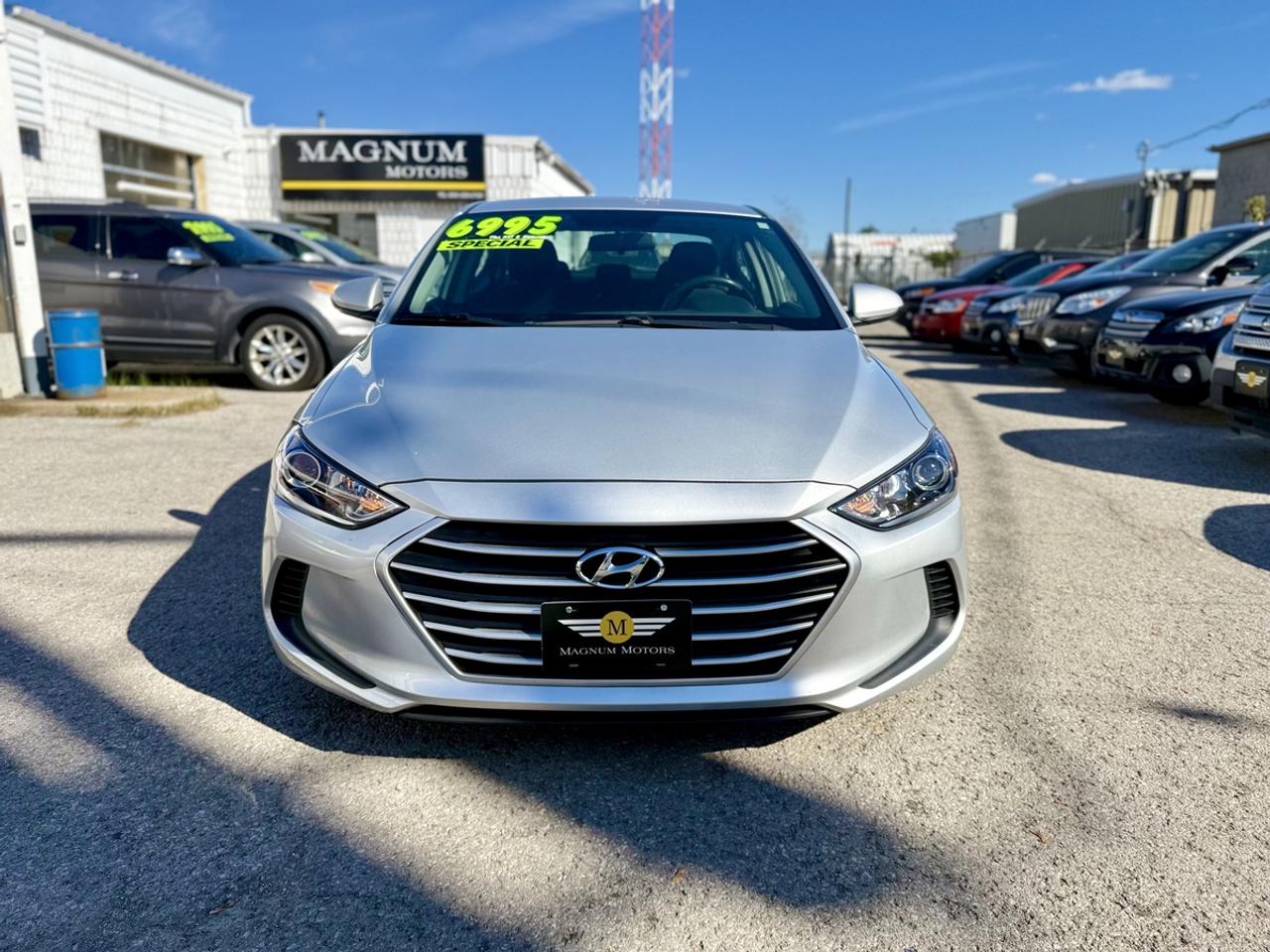 2017 Hyundai Elantra Limited CERTIFIED & DETAILED!!! Photo