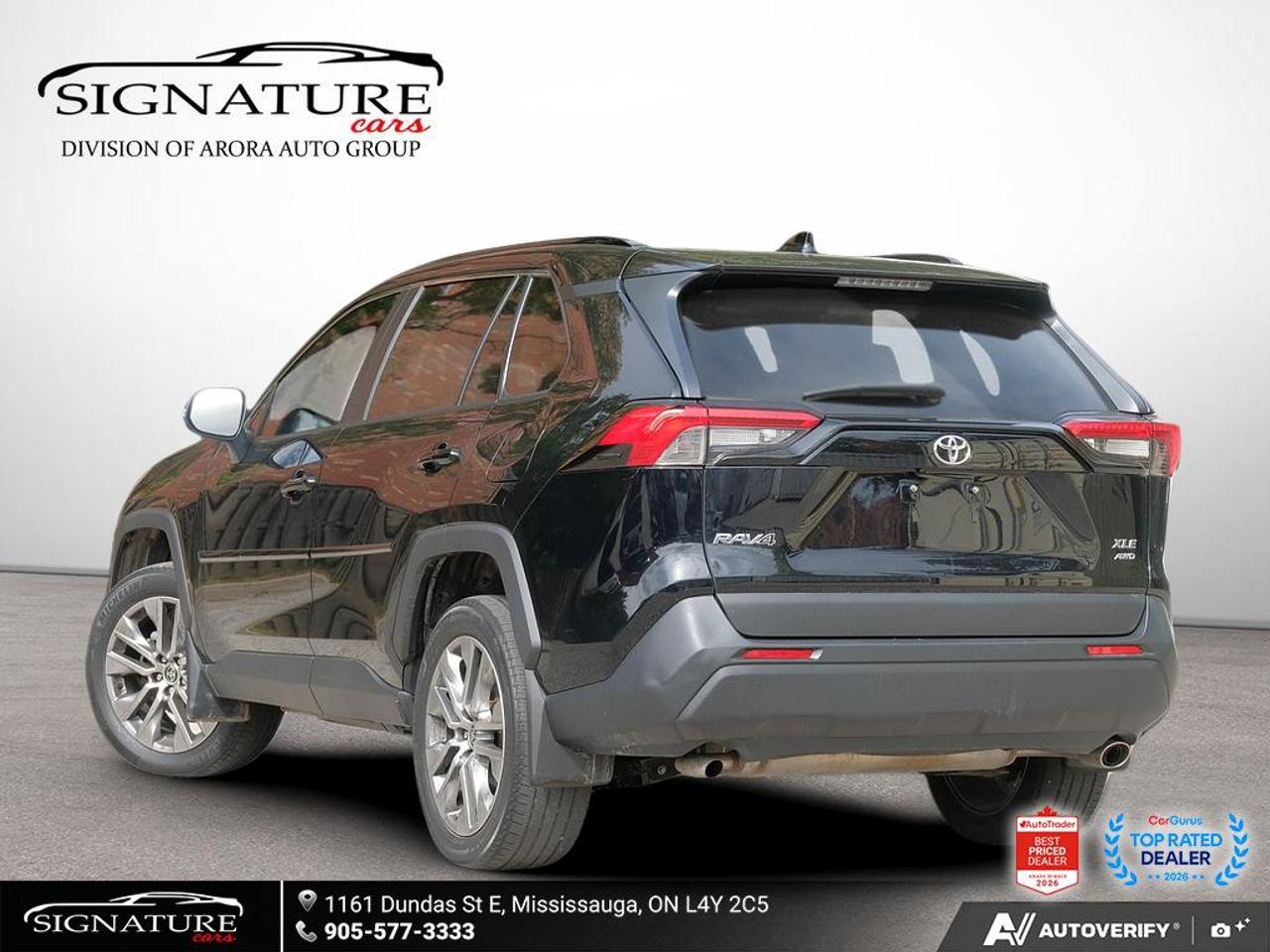2022 Toyota RAV4 XLE Premium No Accident One Owner Photo