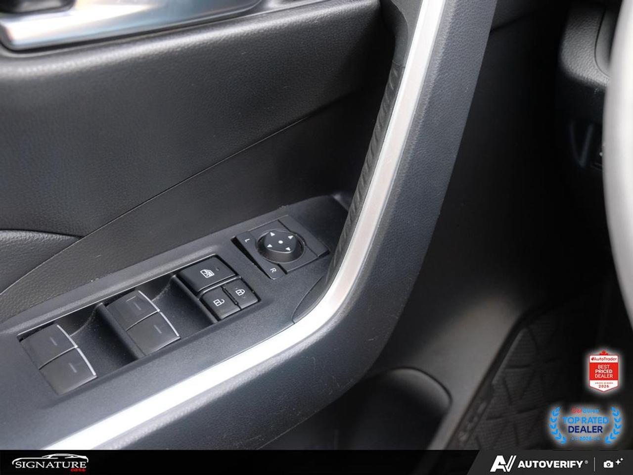 2022 Toyota RAV4 XLE Premium No Accident One Owner Photo