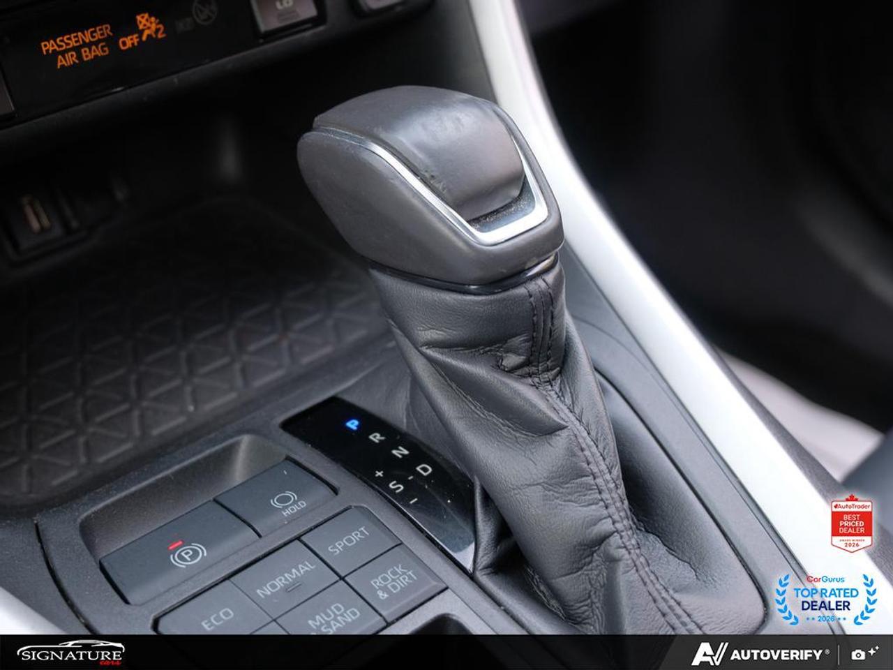 2022 Toyota RAV4 XLE Premium No Accident One Owner Photo