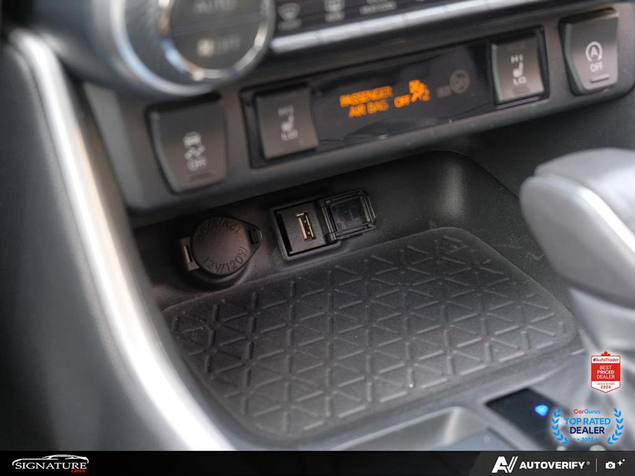 2022 Toyota RAV4 XLE Premium No Accident One Owner Photo