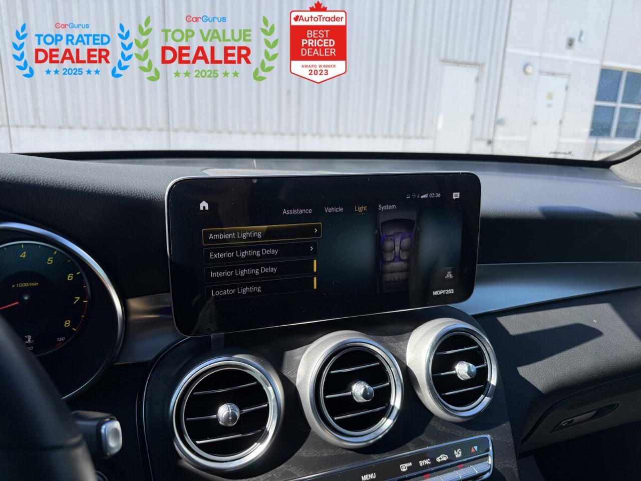 2020 Mercedes-Benz GLC //AMG PKG / MEMORY PKG | 360 CAMERA | AMBIENT LIGHTING | PANO | LOADED Photo