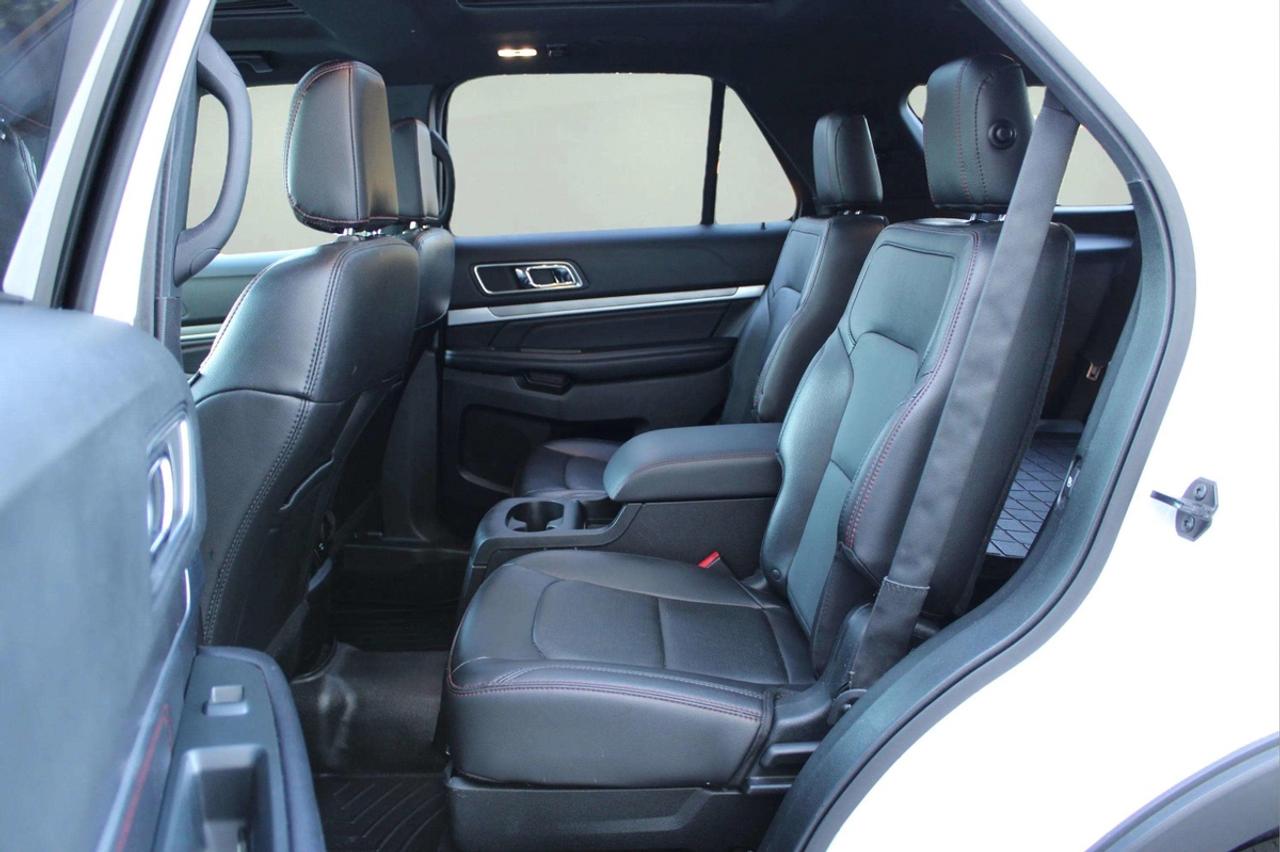 2018 Ford Explorer SPORT Photo
