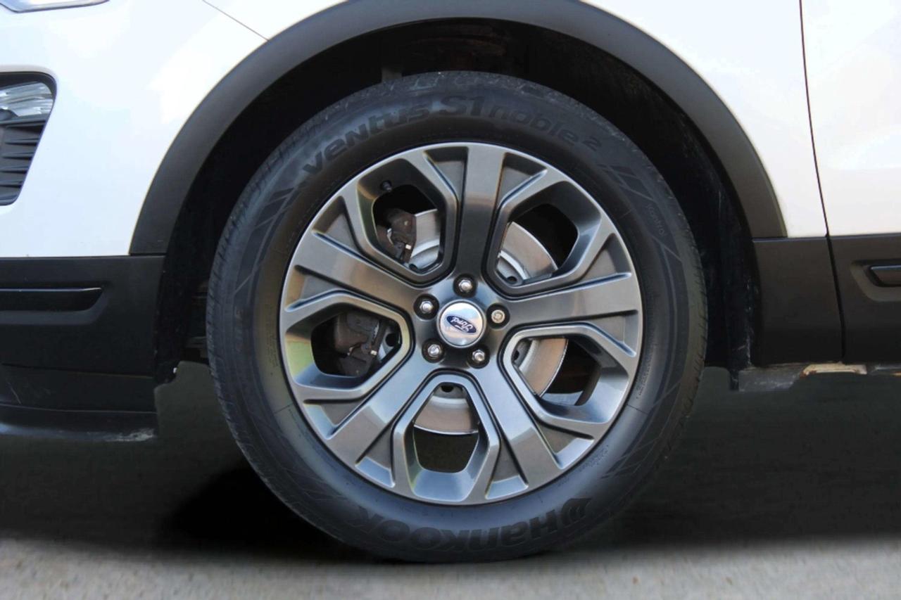 2018 Ford Explorer SPORT Photo