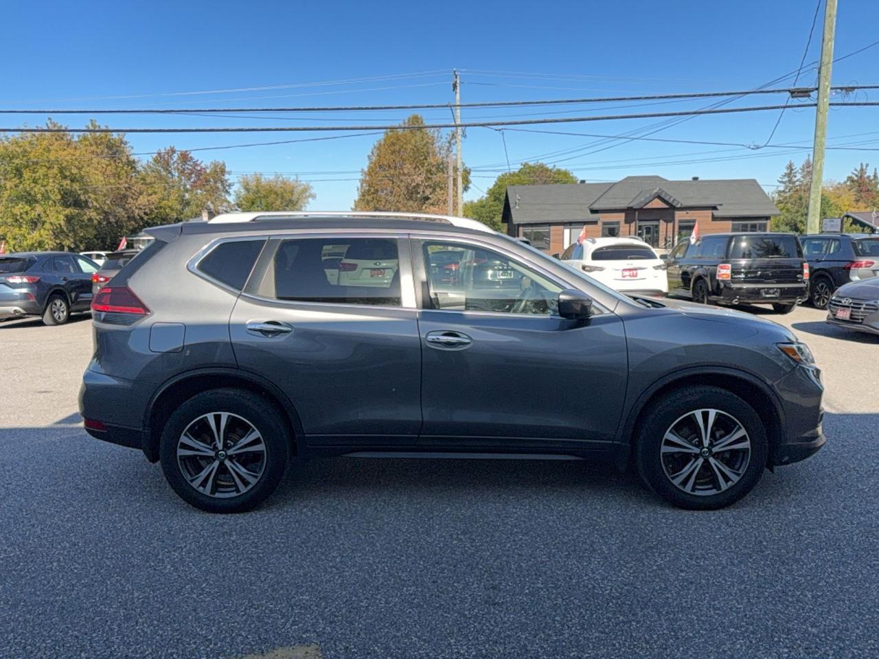 2019 Nissan Rogue SV-TECH-DRIVE ASSIST-NAVIGATION-360CAM-HEATED SEATS-SUNROOF Photo